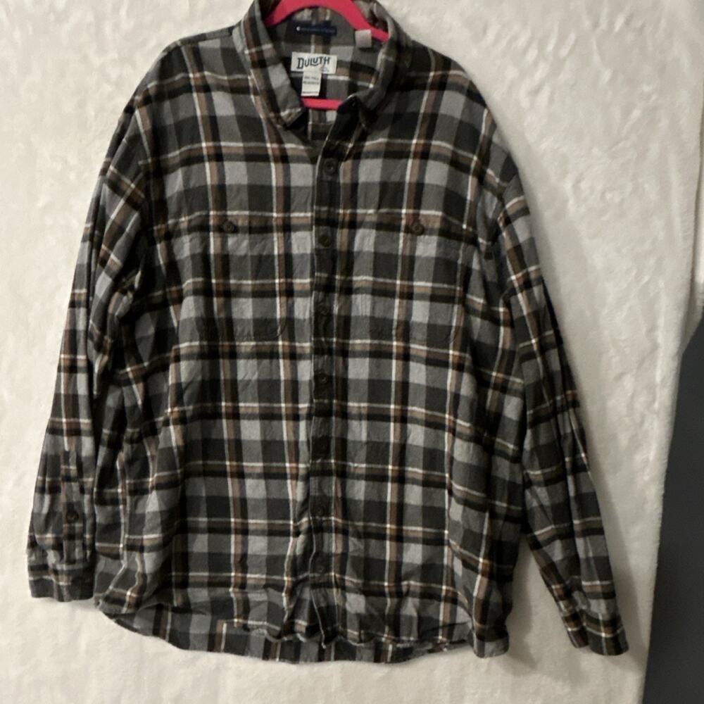 Duluth Men's Flannel Plaid Relaxed Fit Button-Up Shirt 2XL Tall Gray Brown